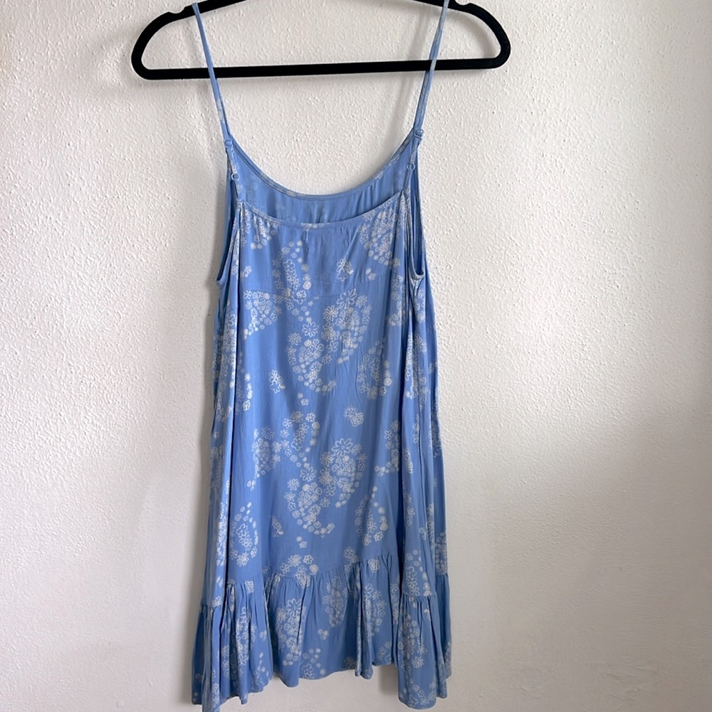 UO Beach Ruffle Mini Dress - Picture 3 of 4